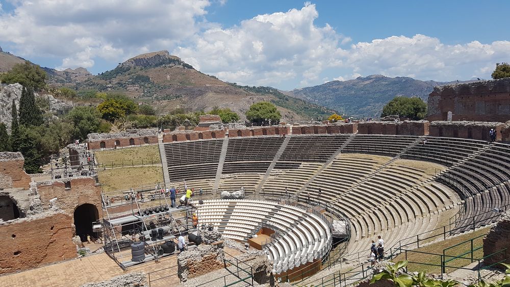 Una Settimana In Sicilia Itinerario Di Giorni Da Taormina A Siracusa